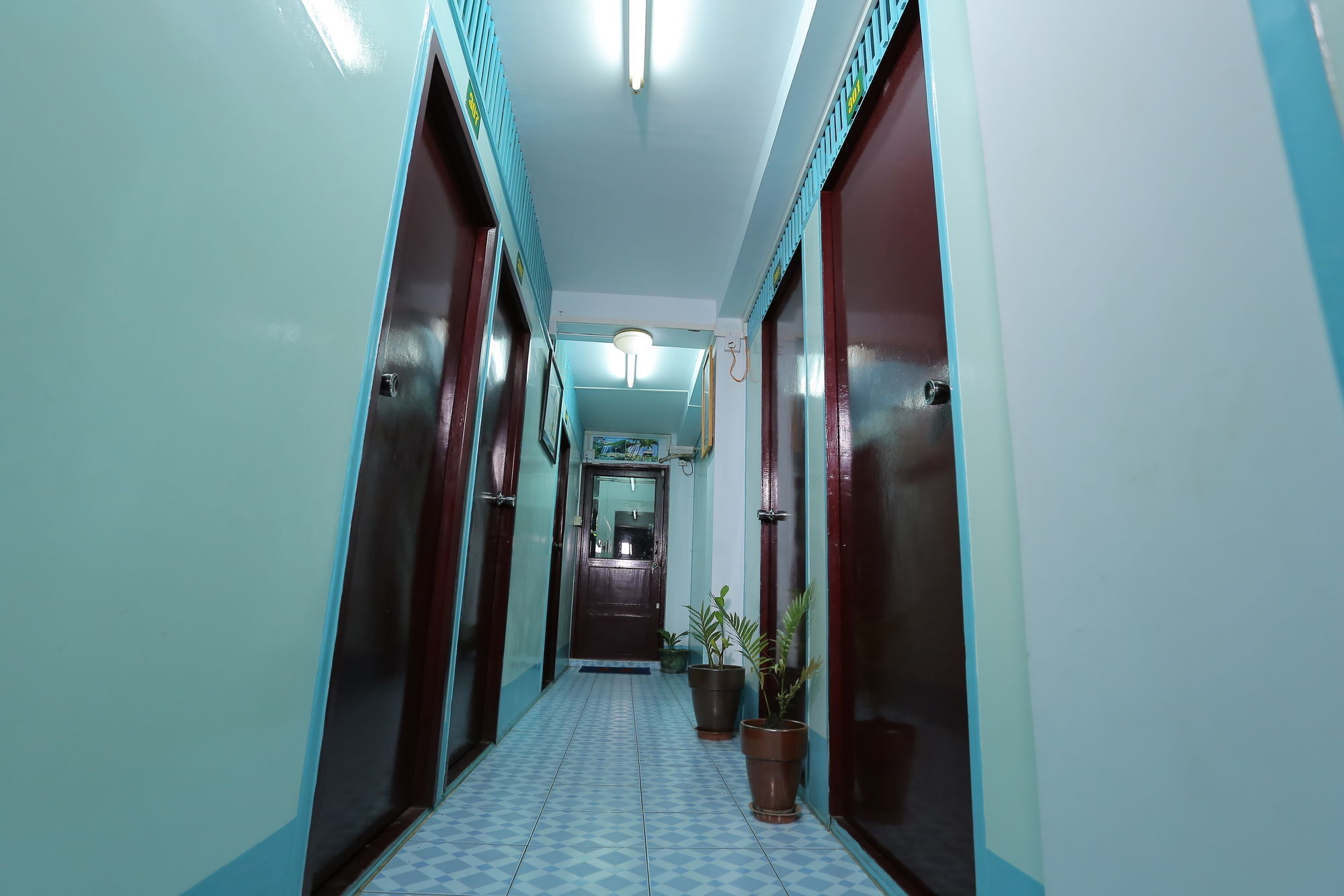 Chan Myae Thar Guest House Yangon Exterior photo