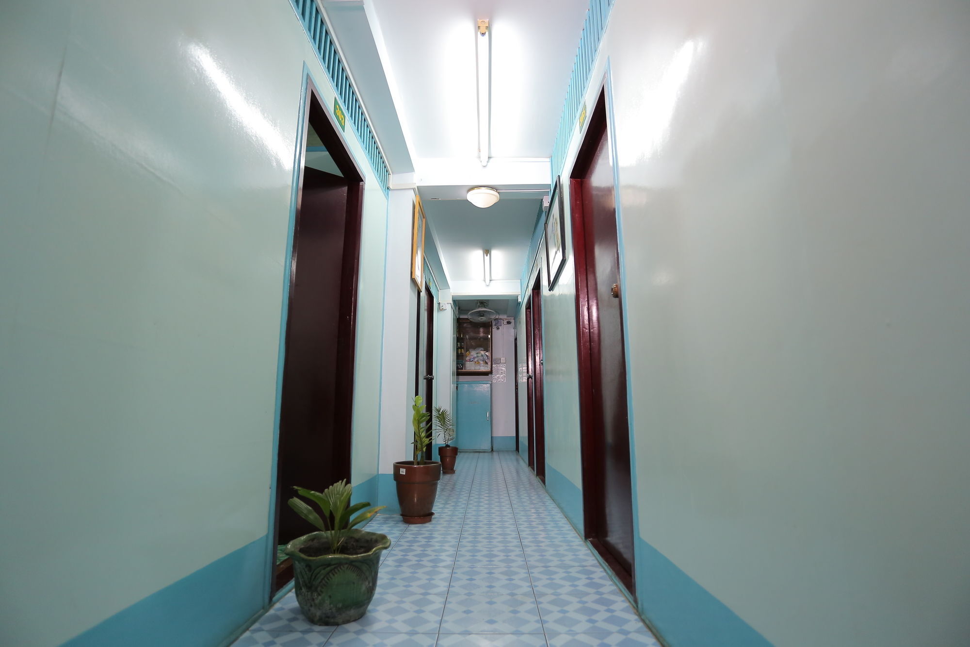 Chan Myae Thar Guest House Yangon Exterior photo